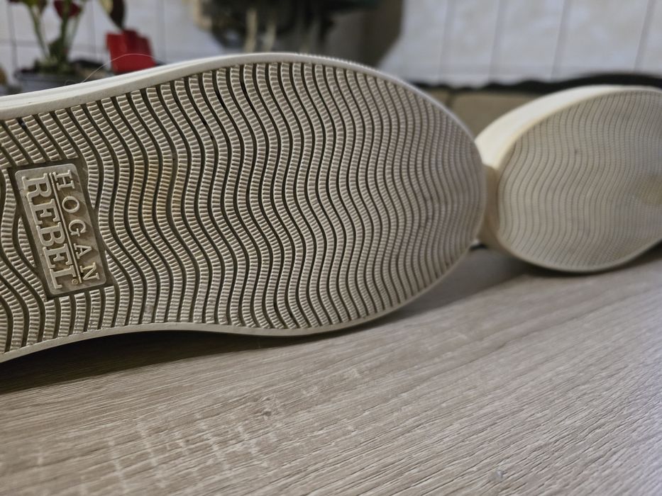 Hogan rebel originali