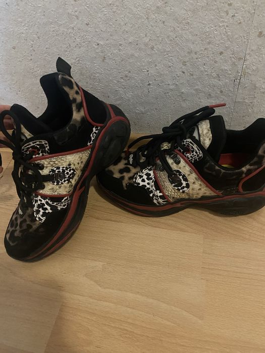 Дамски маратонки