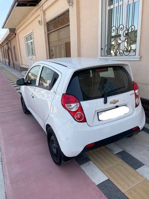 Продам Спарк 2 позиция