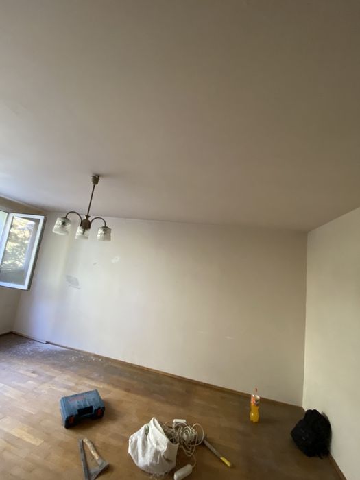 Decopertam, scoatem moloz, decopertari gresie si faianta transport mol