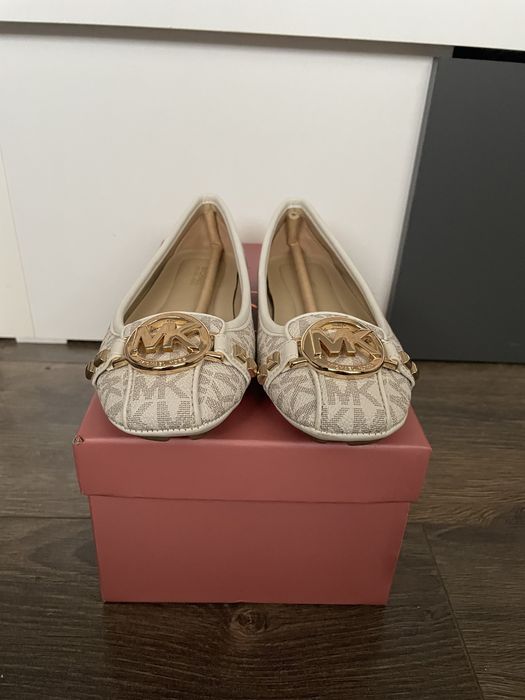 Balerini Michael Kors, marime US 5 (35-35,5), crem