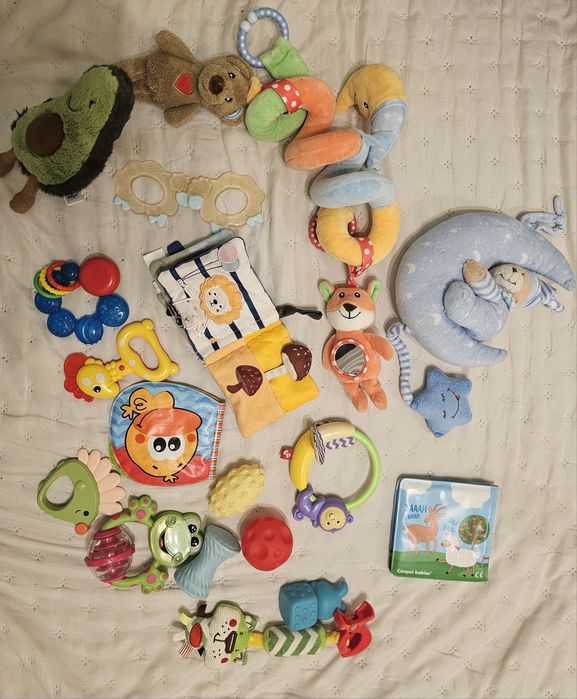 Бебешки играчки меки
