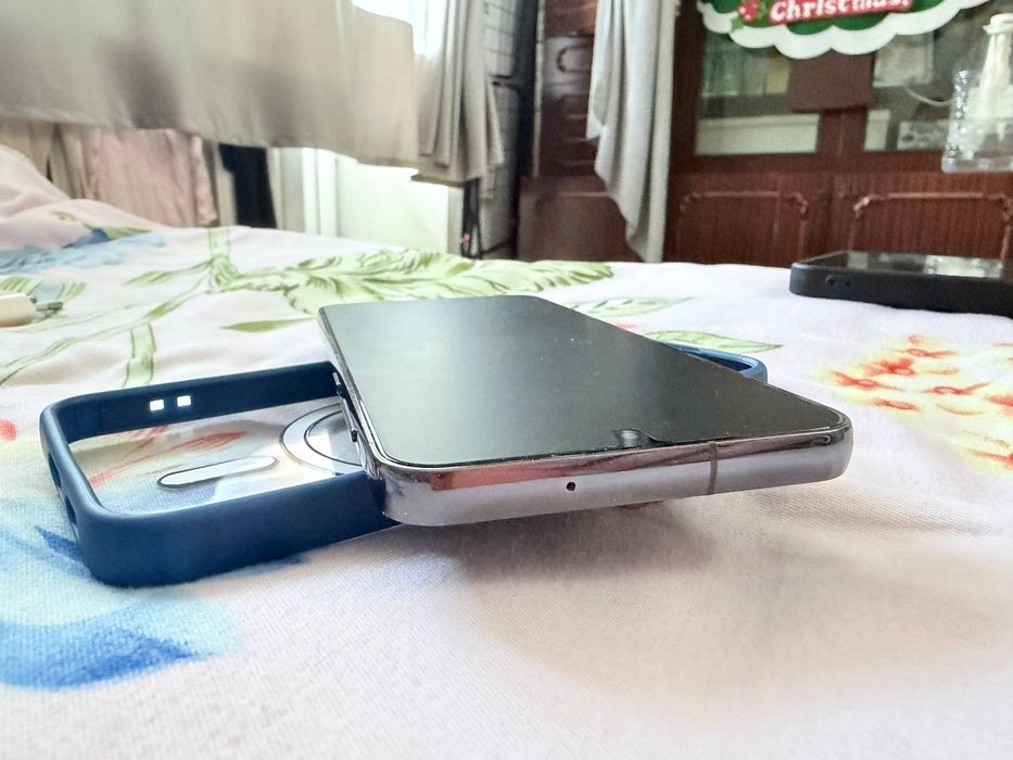 Samsung 23 8/256 идеальное состояние