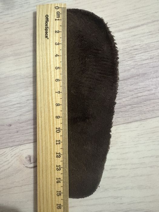 Продам детские ботинки