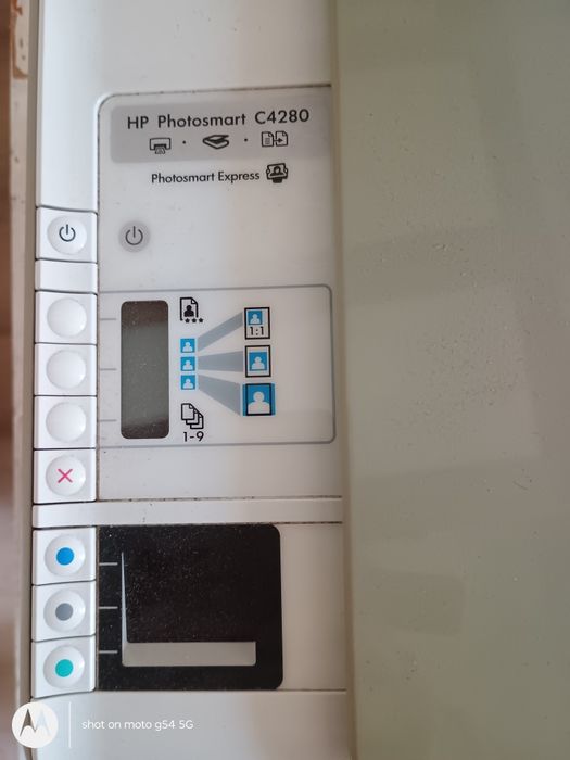 Мултифункционален принтер 3в1 Hp Photosmart C4280, с кабели, в отлично състояние