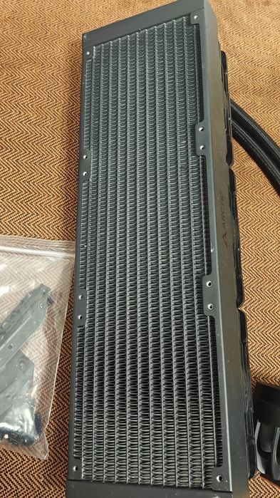 Cooler Arctic Freezer III 360 Pro