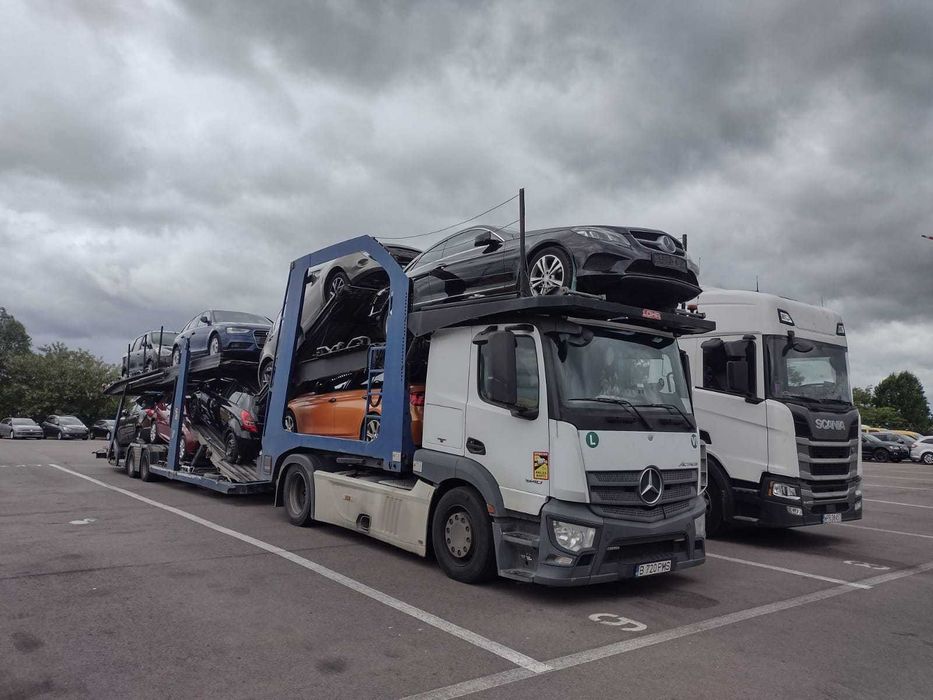 Mercedes-Benz Actros 1840 + Lohr 1.23 -> Transportor Auto