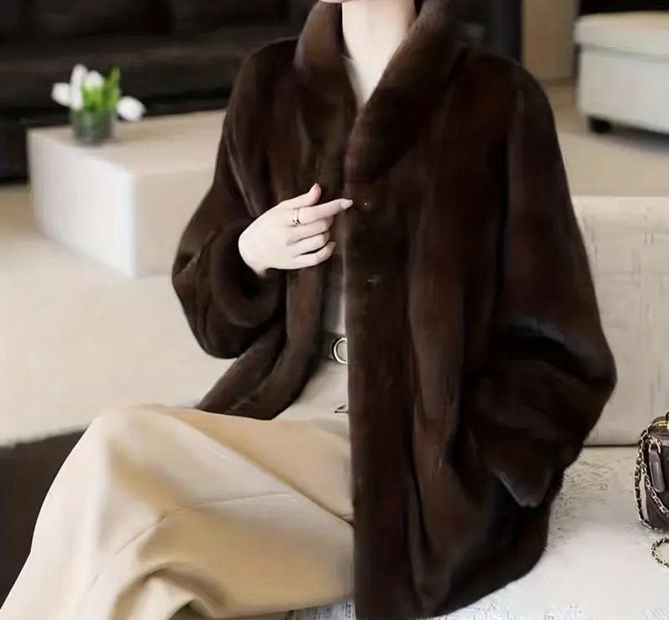 Продам новую шубу 46 размера