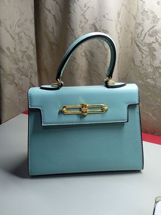 Original Hermes sumka sotiladi