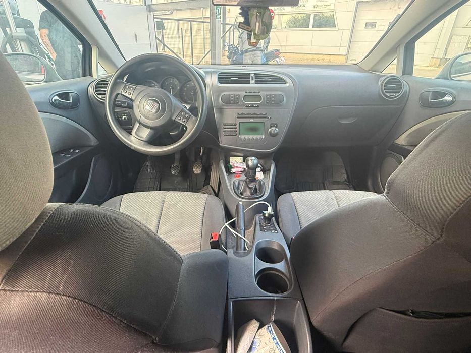 SEAT Leon 1P 2006 1.9 TDI (BXE)