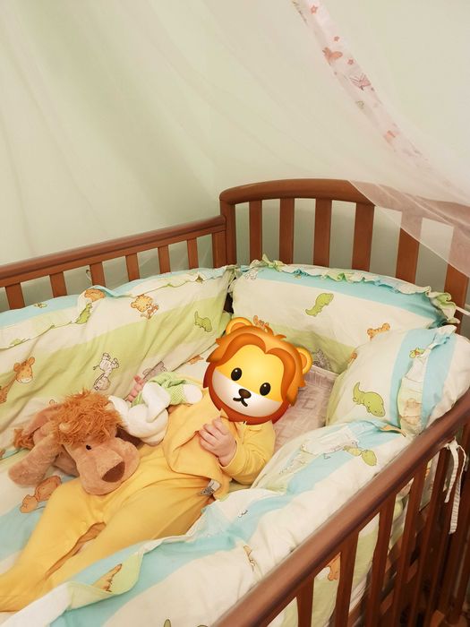 Patut leagan bebe copil Pali Italia, saltea cocos,aparatoare, lengerie