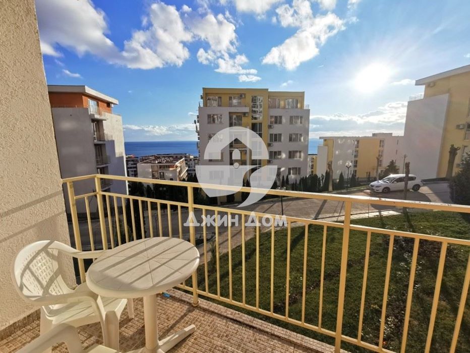 Продава се Тристаен апартамент в Свети Влас - 72 кв.м за 1181 €/кв.м - Снимка #9