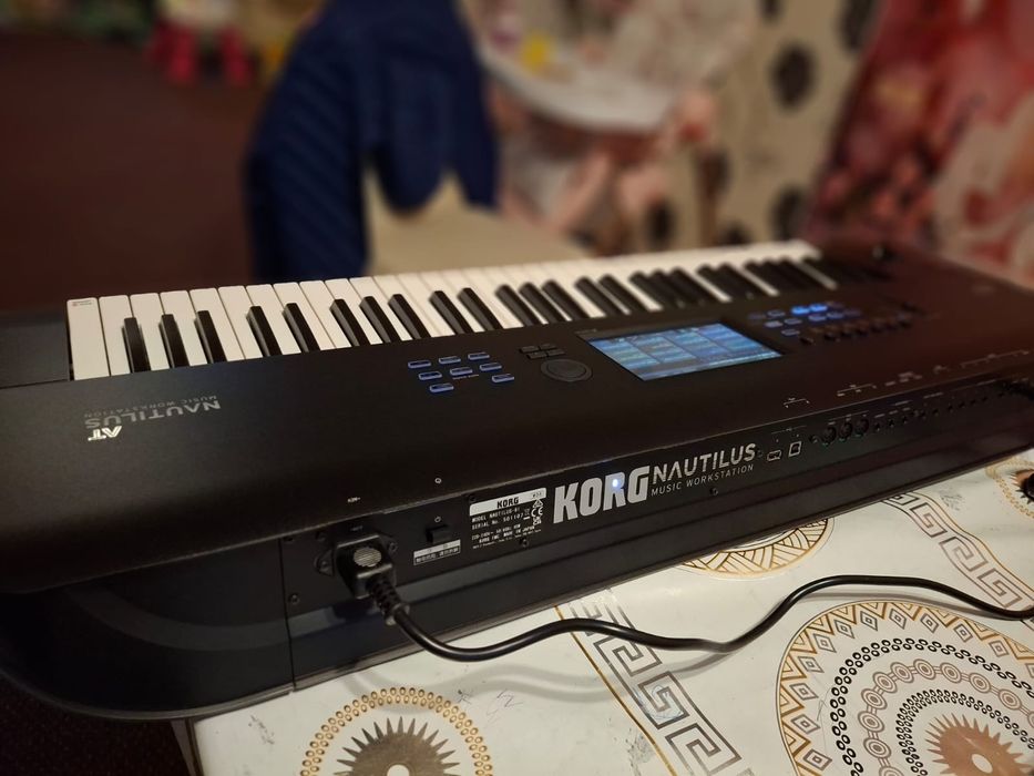 Korg Nautilus AT -61