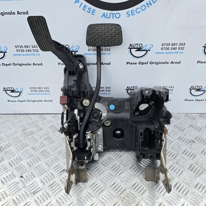 Pod pedalier automat Opel Insignia A Country Tourer