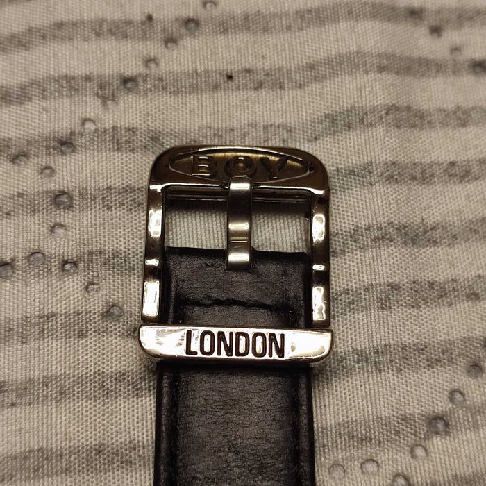 Boy London дизайнерски кварцов часовник