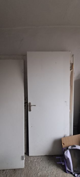 Есть двери по 5000тс тенге