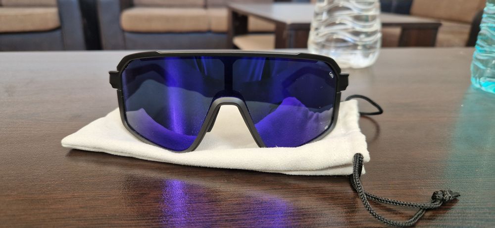 слънчеви очила.спортни