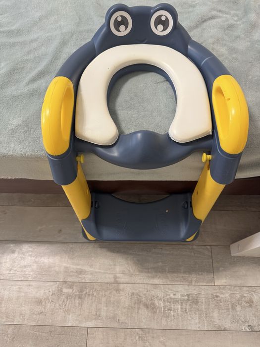 Детское сиденье-лестница на унитаз