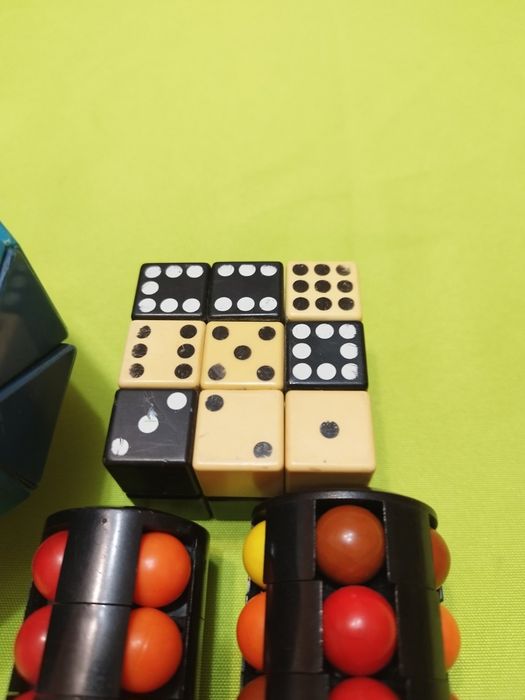 Рубик играчки продавам