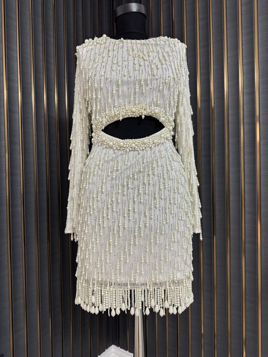 Vând rochie ASOS ,tip bijuterie