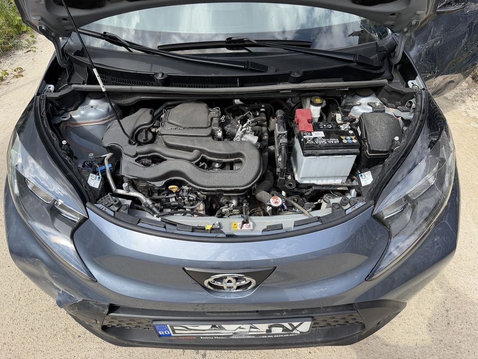 Toyota Aygo X 2024 99.000 KM 1.0 Benzina usor avariat / avariate / lovit