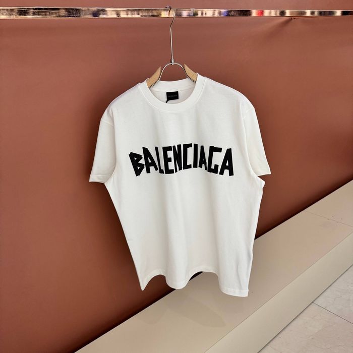 Balenciaga тениска високо качество