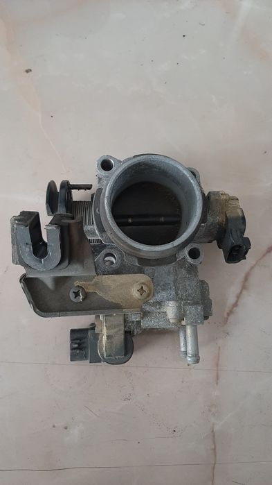 Дросельная заслонка 1G FE