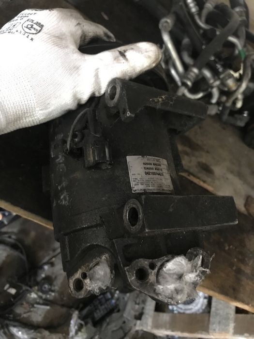 Компресор климатик нисан 2.2д nissan 2.2d