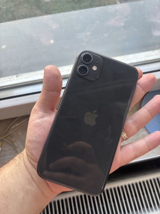 Vand Iphone 11 128gb