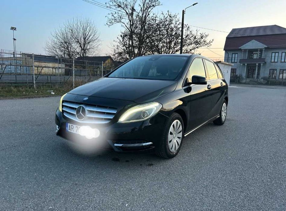 Mercedes benz B 200