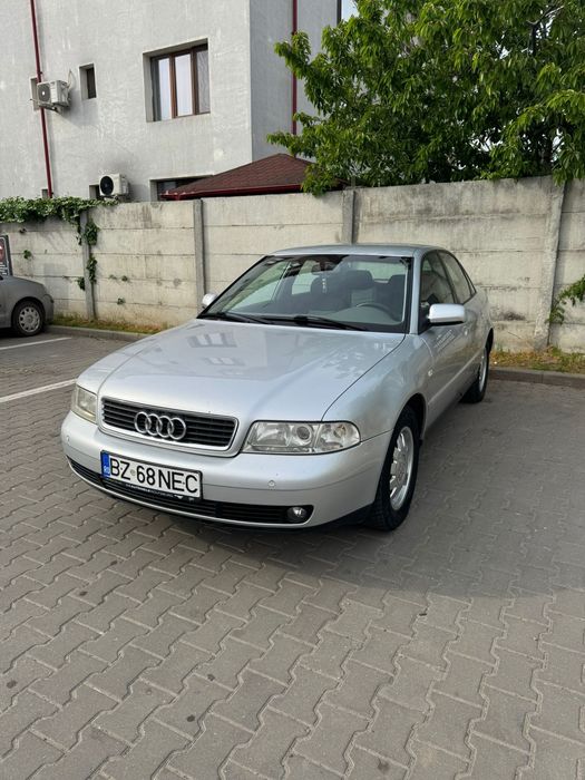 Audi A4 - 1.6 benzina cu gpl