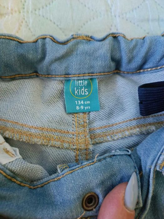 Два чифта къси панталонки