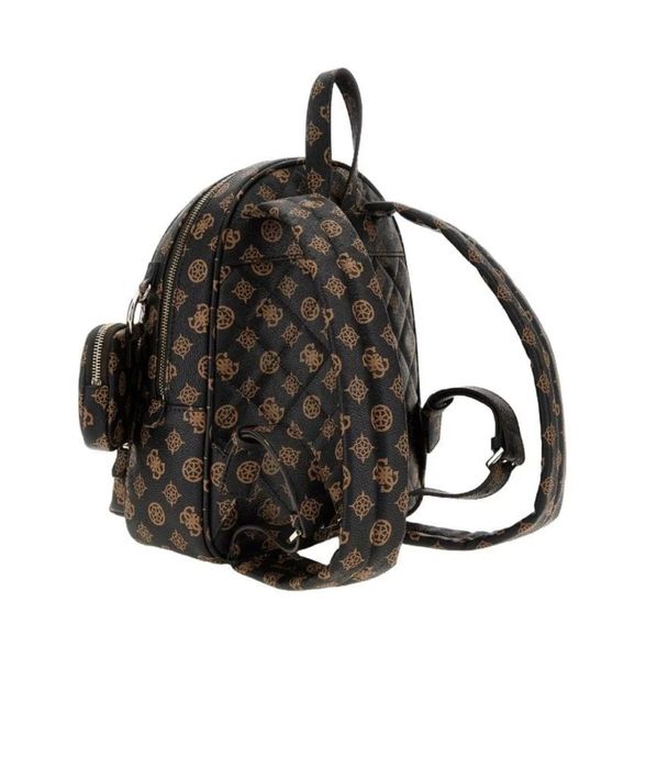 Раница.    Guess