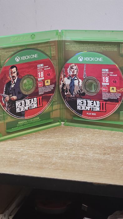 Red death redemption 2,disc 1 si disc 2