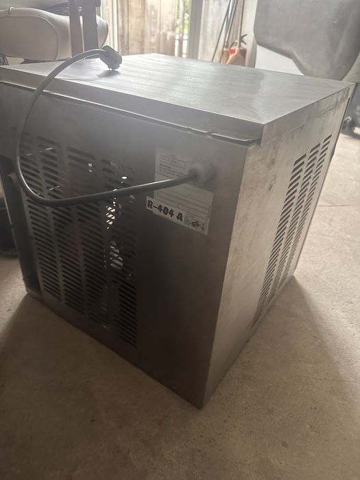 Ледогенератор трошен лед/ лед на гранула  200 кг.