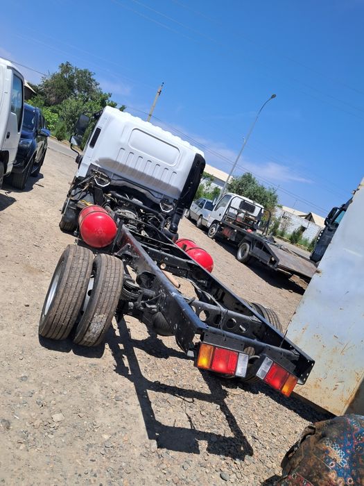 Isuzu 2014 yil sotiladi.