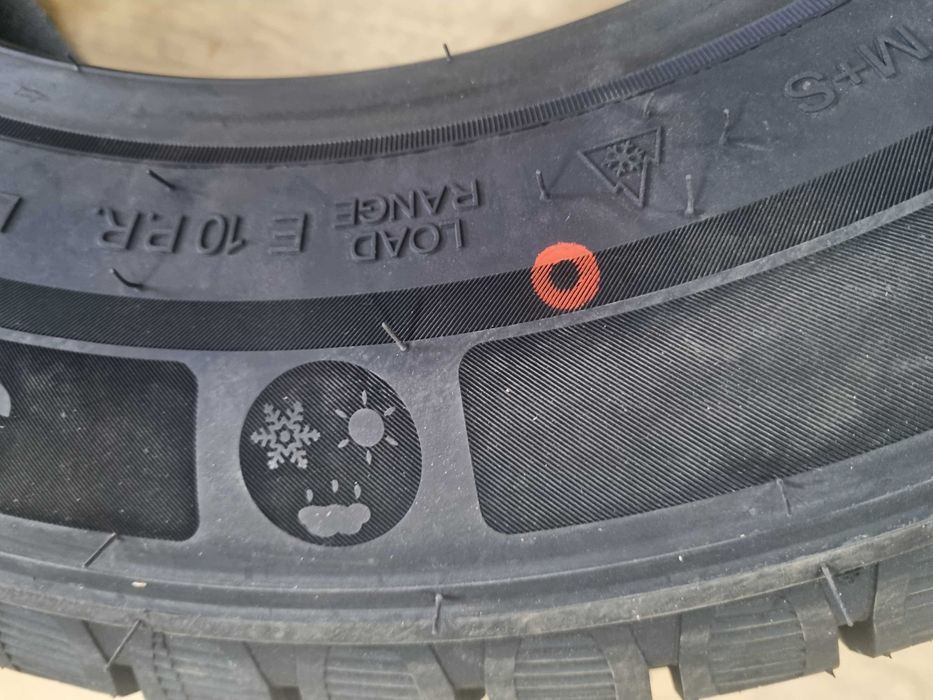 195/75 R16C TA702 Triangle 110/108 T  10PR