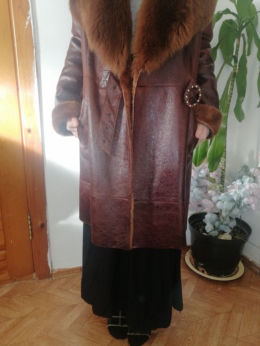 Женская дубленка