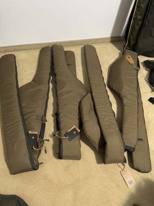 4 Huse lansete Korda Compac Padded Sleeve, 1 compartiment, 390c4x