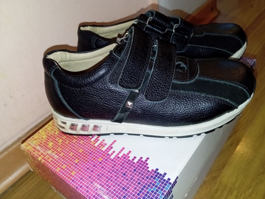 Ботинки новые 31 размер