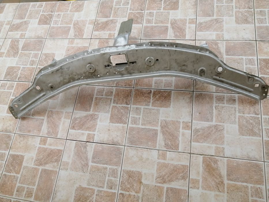 Trager/masca traversa Dacia Logan