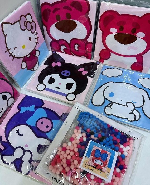 Картины помпоны Куроми