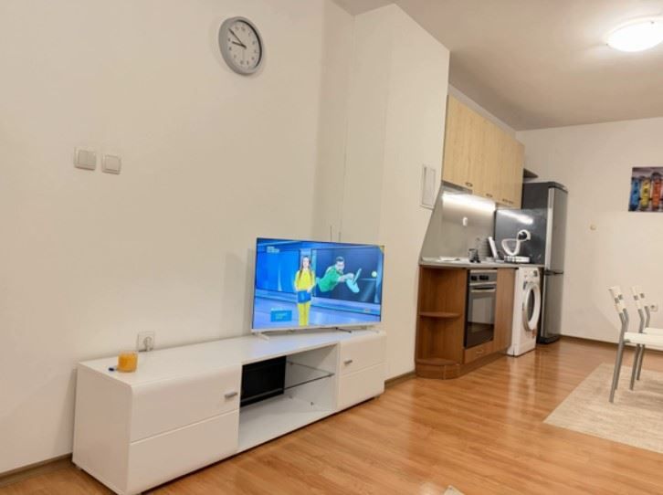 Дава се под наем Двустаен апартамент в София, Манастирски ливади - 60 кв.м за 697.17 € - Снимка #1