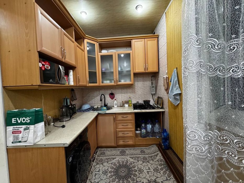 Продаётся на Карасу-1 2 ком