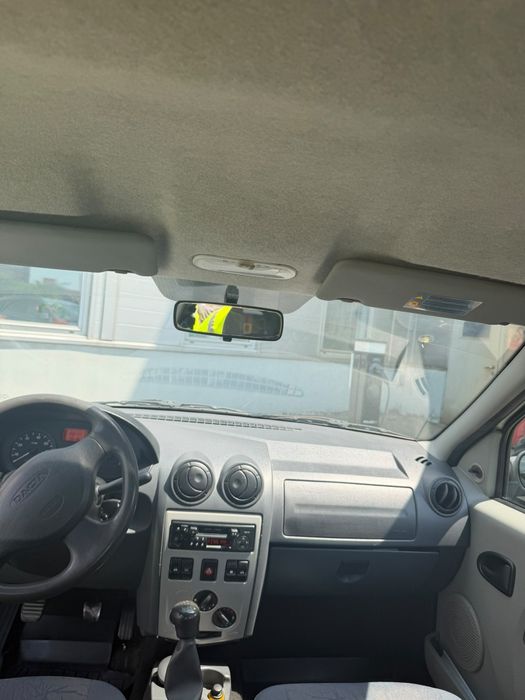 Vand Dacia Logan 1,4 an 2005