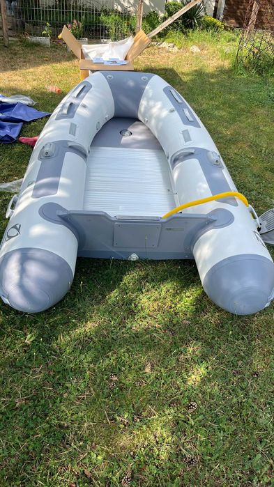 ZODIAC 270 Cadet Alu + Johnson 5 HP