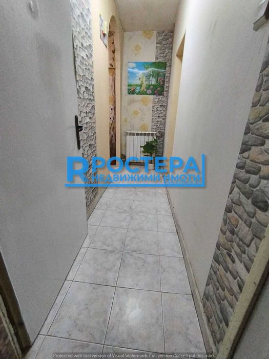 Продава се Тристаен апартамент в Търговище, Запад 2 - 90 кв.м за 816 €/кв.м - Снимка #10