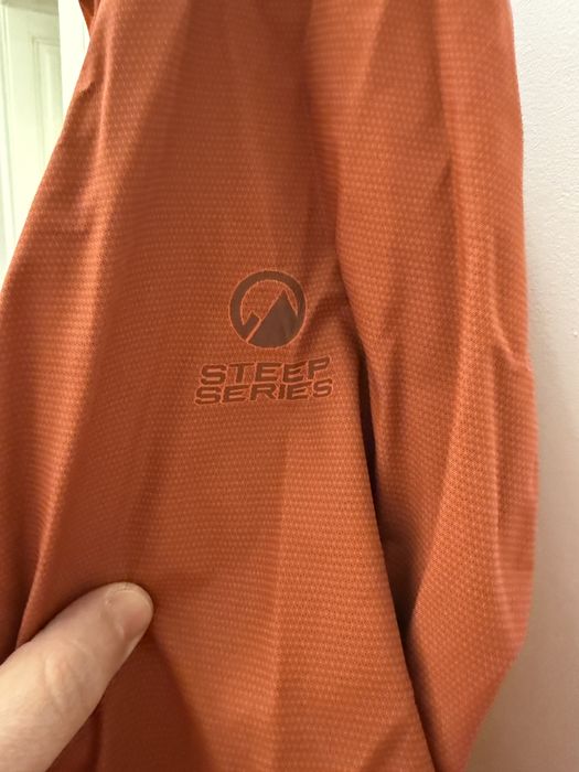 Geaca The North Face Steepseries Freethinker marimea L ca noua