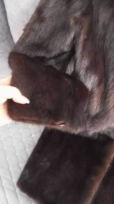 Продам норковую шубу