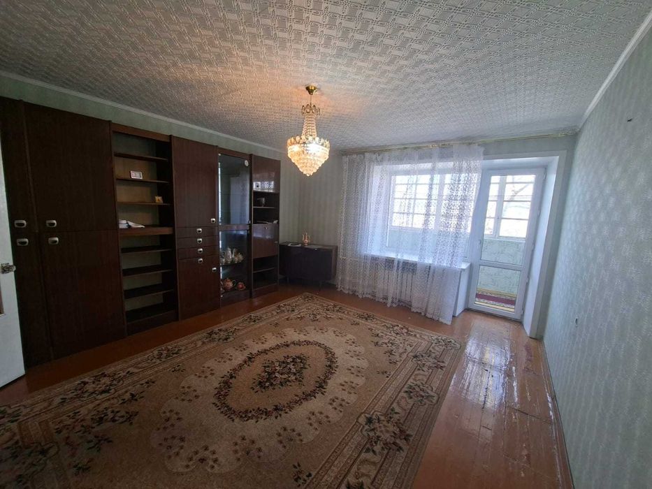 3х ком. 74 кв.м. по пр. РЕСПУБЛИКИ 4,  на 4/9 кирп. дома""